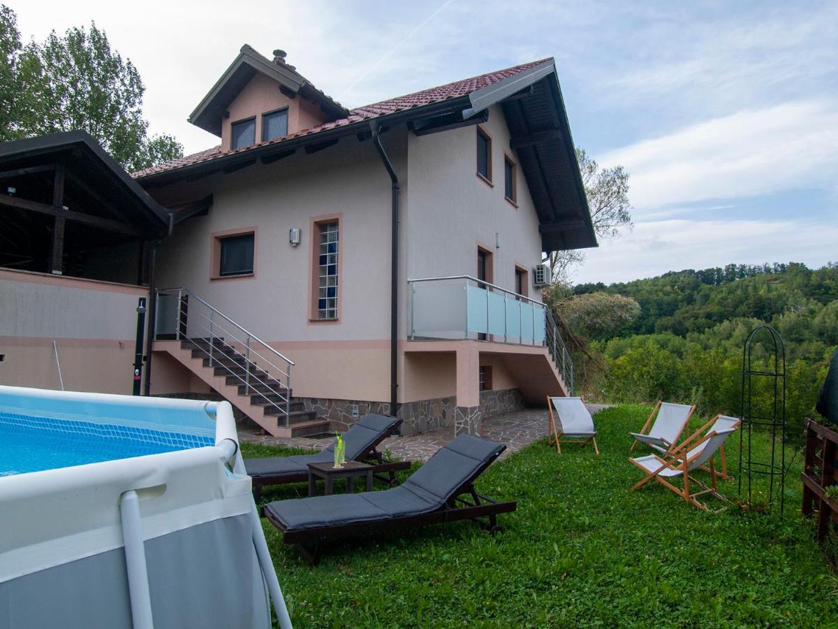 Holiday House Zarja - With Sauna And Hot Tub Bizeljsko Esterno foto