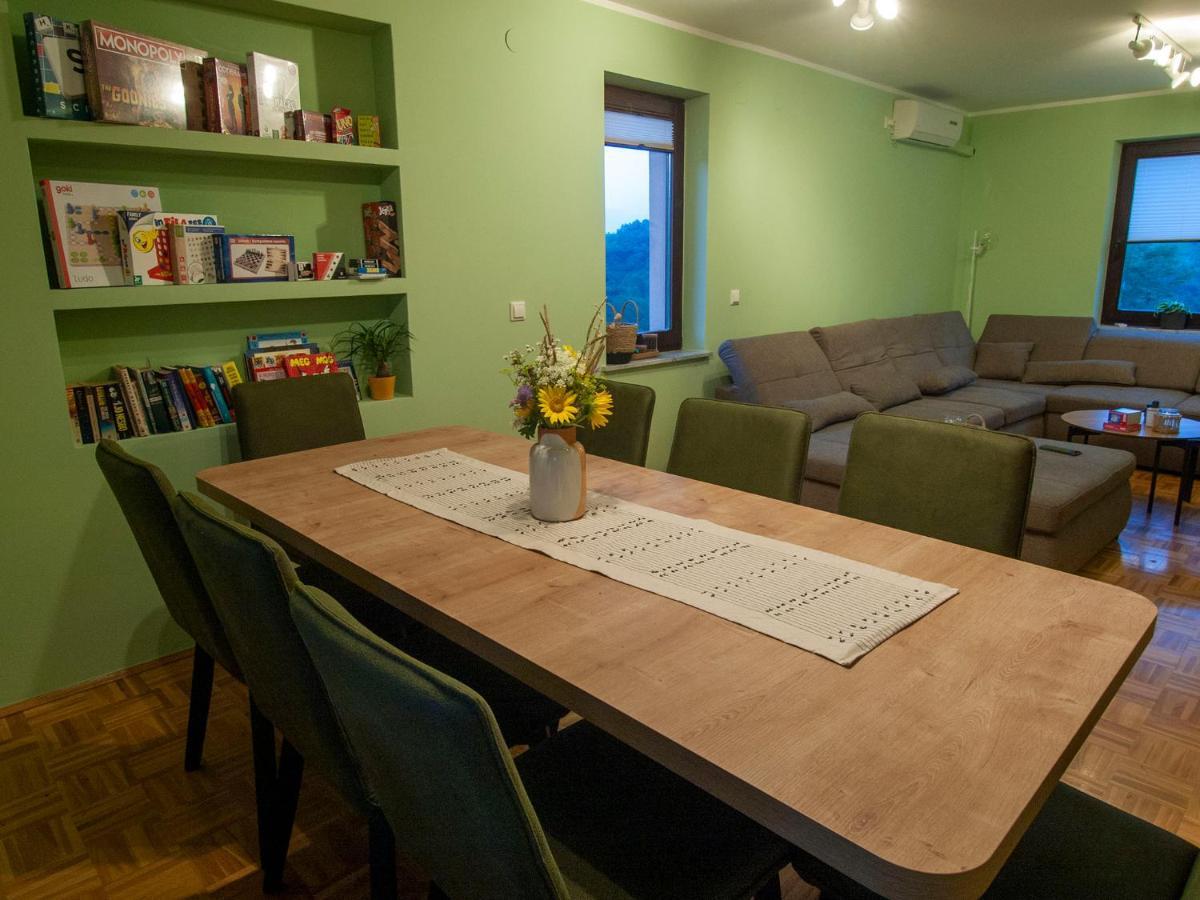 Holiday House Zarja - With Sauna And Hot Tub Bizeljsko Esterno foto